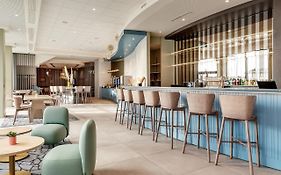 B&B HOTEL Lille Lillenium Eurasanté